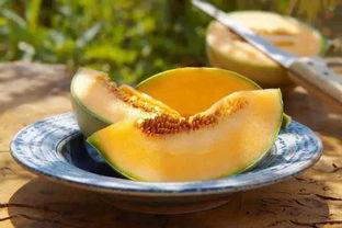 今日吃瓜照片封面,揭秘网红封面背后的故事