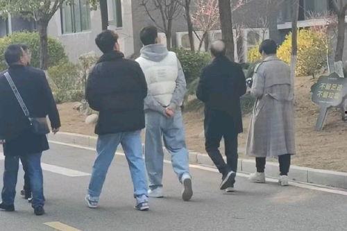 网曝热门事件吃瓜黑,吃瓜群众化身“黑生成”高手，揭秘幕后真相