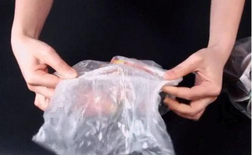 超市用指甲掐瓜热门视频,超市掐瓜挑战视频走红网络