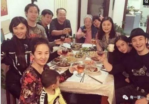 明星网红家的餐桌,揭秘美食背后的生活品味