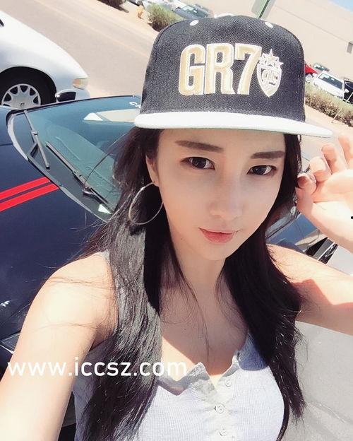反差婊热门事件吃瓜网,吃瓜群众热议网络热门事件