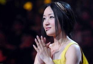明星网红杨钰莹简介资料,甜歌皇后，魅力四射的网红传奇