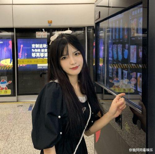 接触明星网红有哪些,一场别开生面的互动之旅