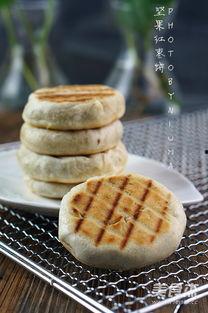 回民街明星网红馅饼,一口咬下，馅香四溢的街头美食传奇