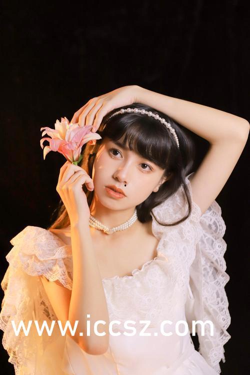 网曝吃瓜黑料在线军训,揭秘在线军训背后的真实故事