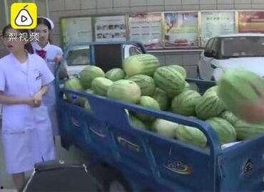 近期的热门吃瓜事件,揭秘近期热门吃瓜事件背后的真相