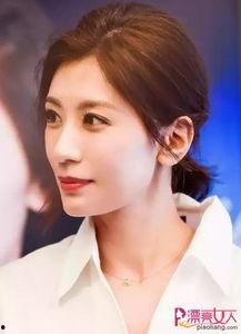 近期热点明星网红,揭秘近期爆红明星网红背后的故事