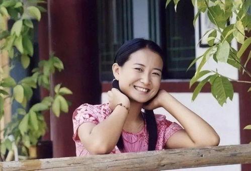 吃瓜明星爆料贾玲视频,吃瓜明星揭秘娱乐圈幕后真相