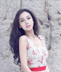 育才明星网红是谁,她是如何成为网络红人的？