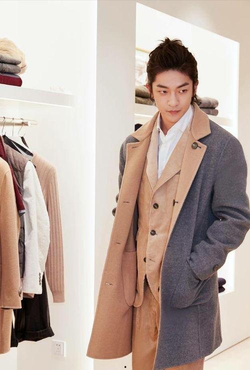 长发男生明星网红图片,揭秘长发男生明星网红的独特风采