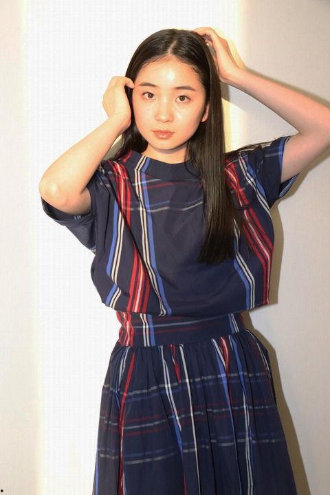 明星网红长裙图片女,明星网红长裙演绎优雅魅力