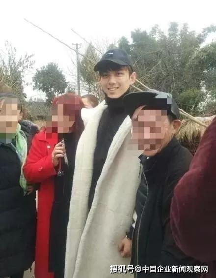 明星网红回村过年,共度温馨团圆时光