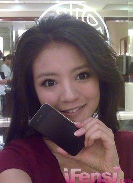 明星网红个个都用苹果,科技潮流引领时尚风向标”