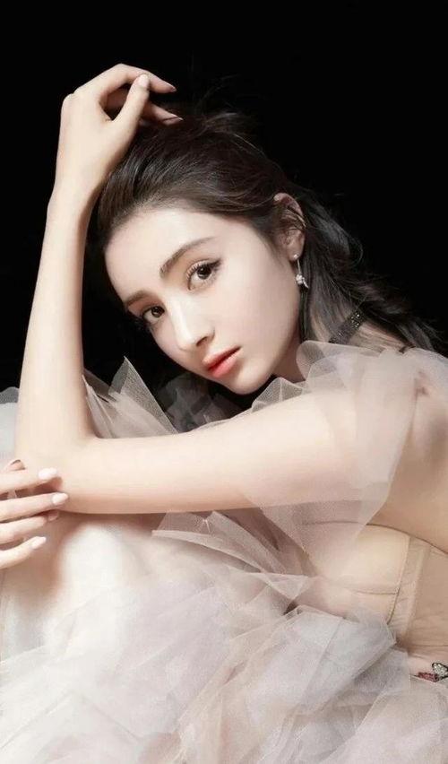 明星网红新疆是谁