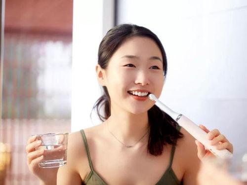 明星网红牙刷杯图片,时尚生活新选择